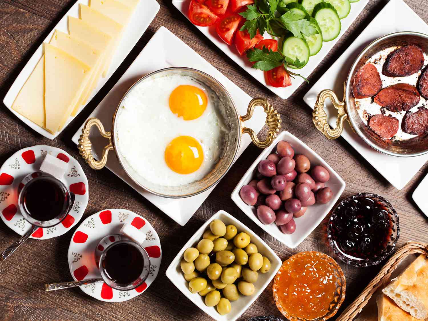 kahvalti-turkish-breakfast-1-FT-BLOG0817-a5b7266f35224665b684ddea6a0a9eac kahvalti-turkish-breakfast-1-FT-BLOG0817-a5b7266f35224665b684ddea6a0a9eac
